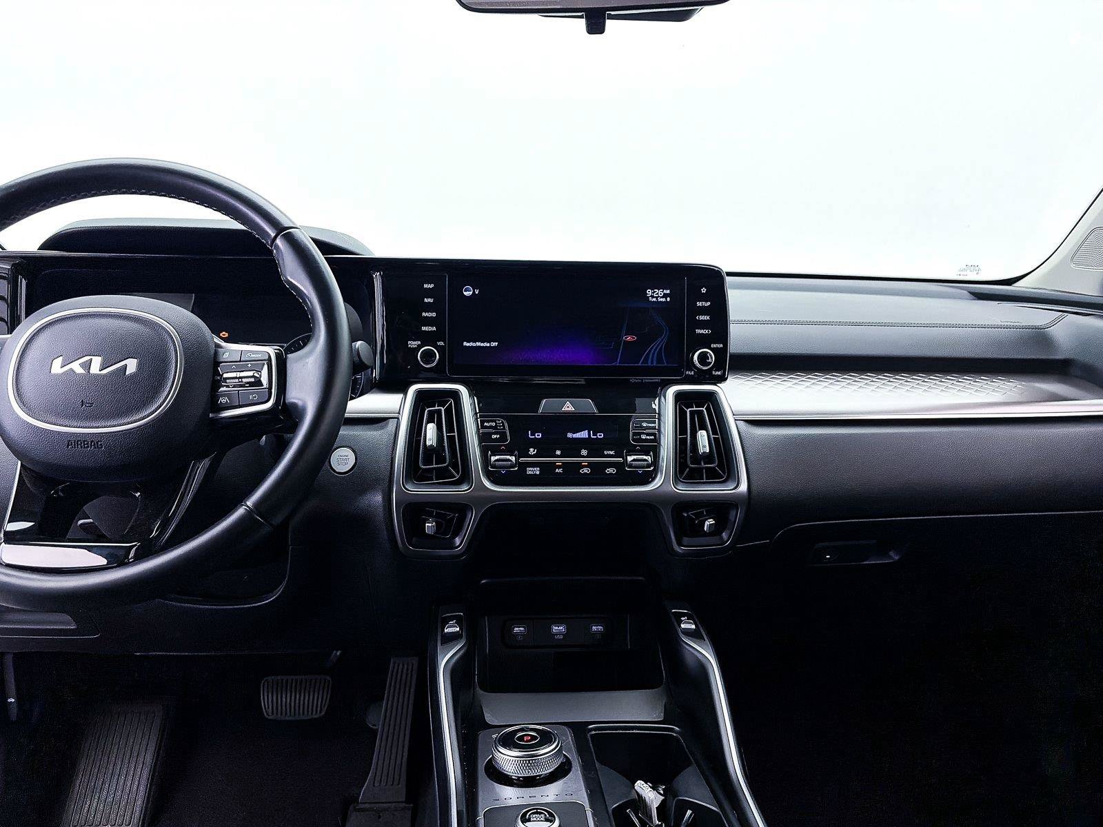 Used 2022 Kia Sorento S FWD image 6