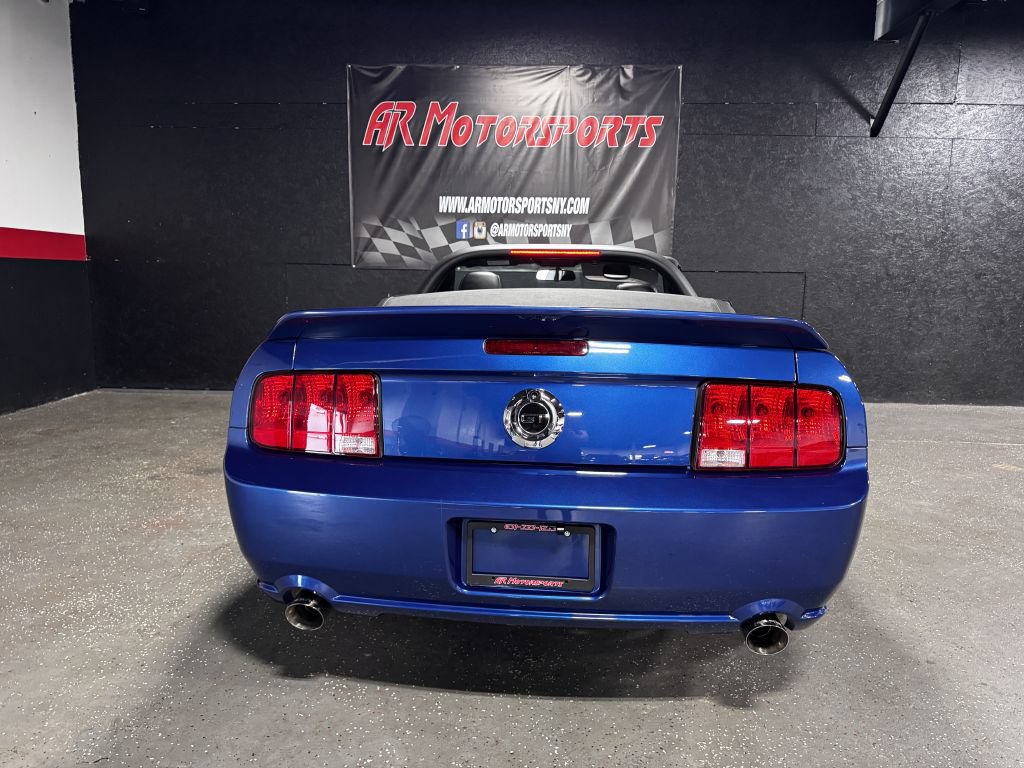 Used 2007 Ford Mustang GT RWD image 4