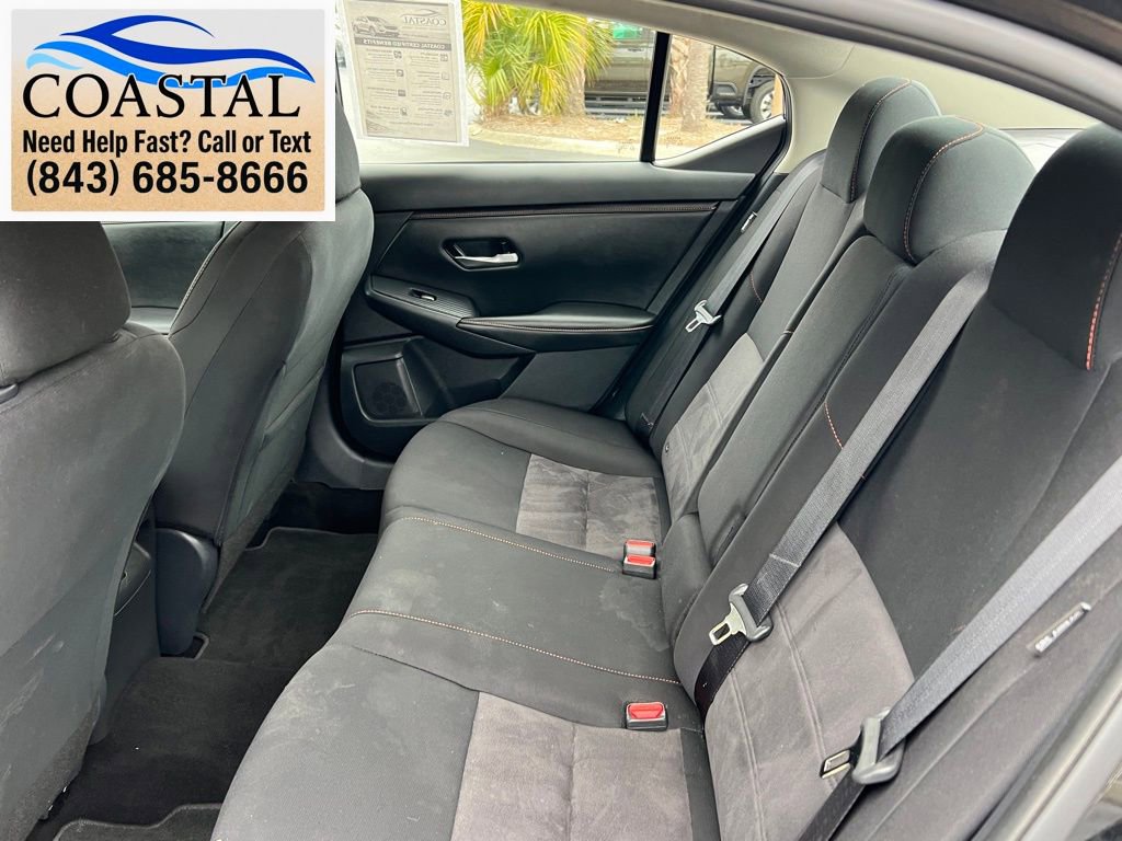 Certified 2025 Nissan Sentra SR FWD image 15