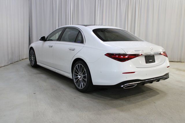 New 2026 Mercedes-Benz S 500 4MATIC image 4