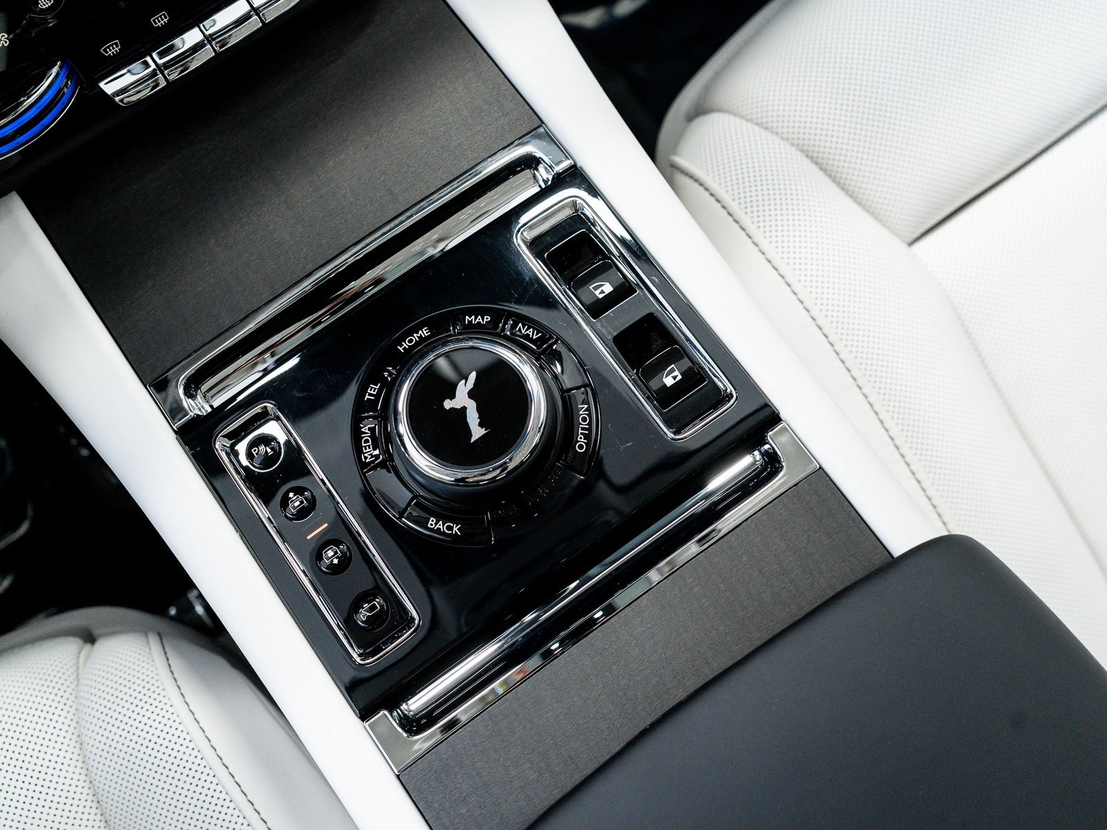 New 2025 Rolls-Royce Ghost image 40