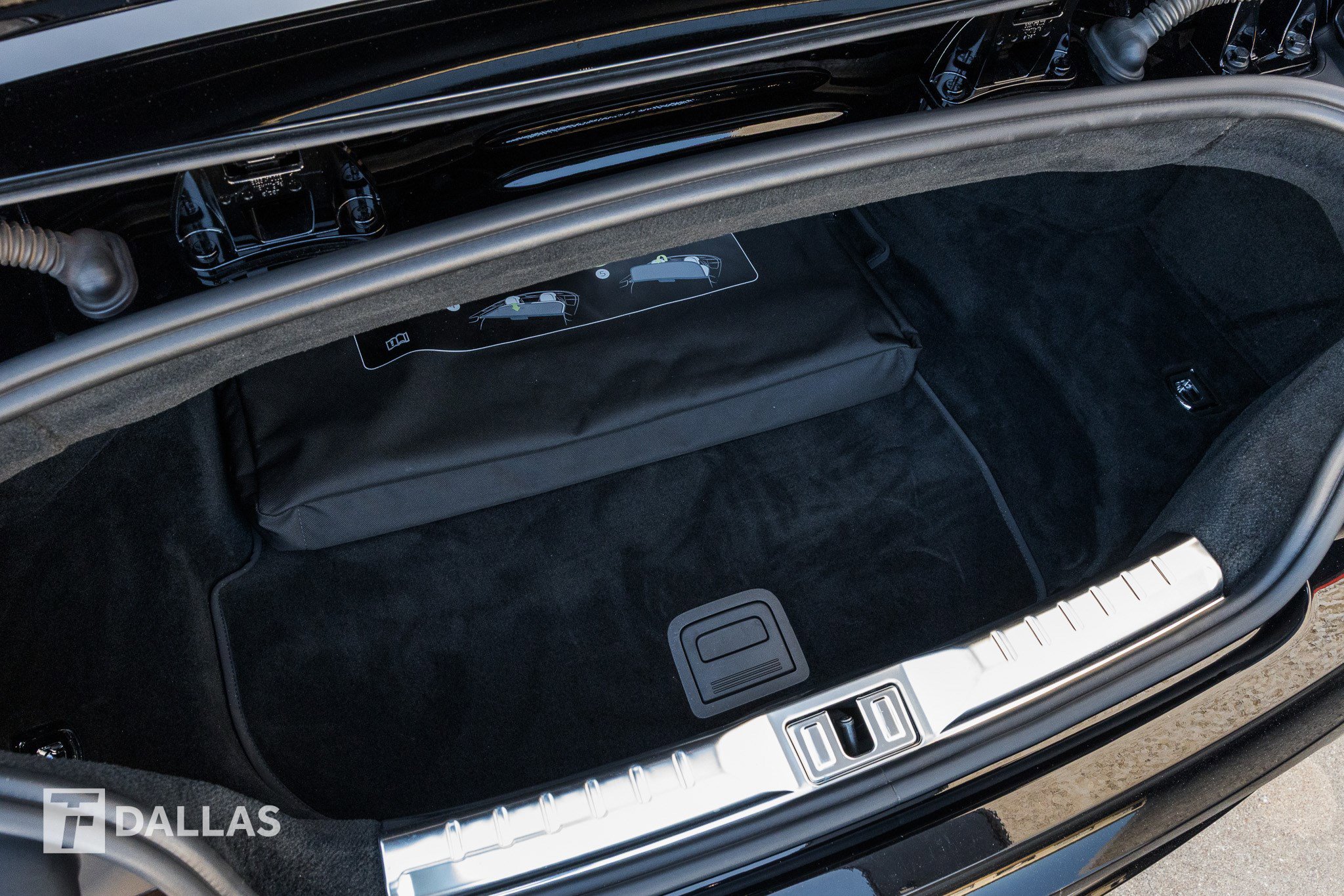 Used 2022 Bentley Continental GT image 31