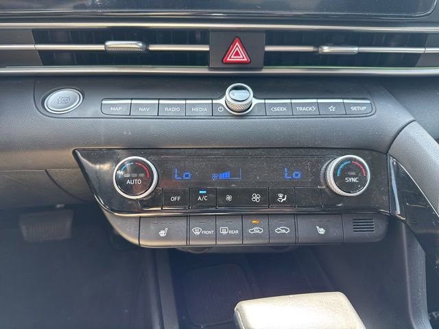Used 2024 Hyundai Elantra SEL w/ Convenience Package FWD image 13