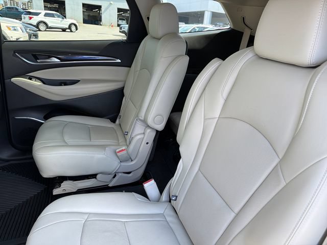 Used 2021 Buick Enclave Essence w/ Sound and Sites Package AWD/4WD image 22