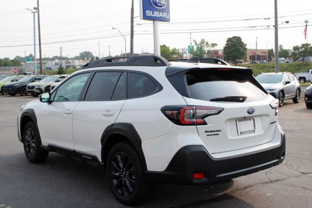Used 2025 Subaru Outback Onyx Edition AWD/4WD image 9