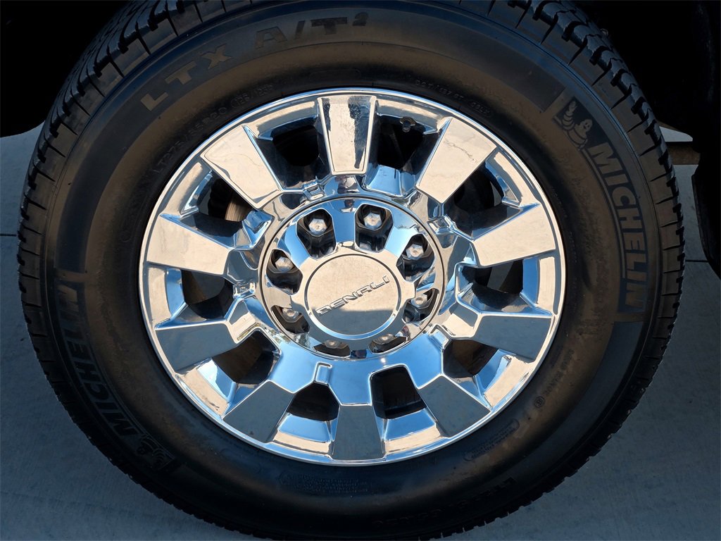 Used 2016 GMC Sierra 2500 Denali w/ Duramax Plus Package image 9