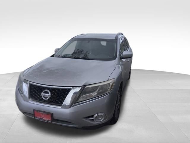 Used 2016 Nissan Pathfinder S AWD/4WD image 1
