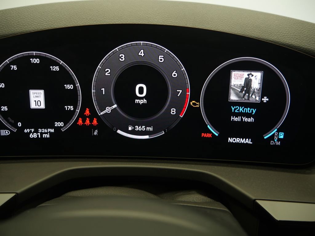 Certified 2025 Porsche Panamera 4 AWD/4WD image 35