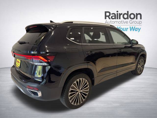 Used 2025 Volkswagen Taos SE FWD image 5