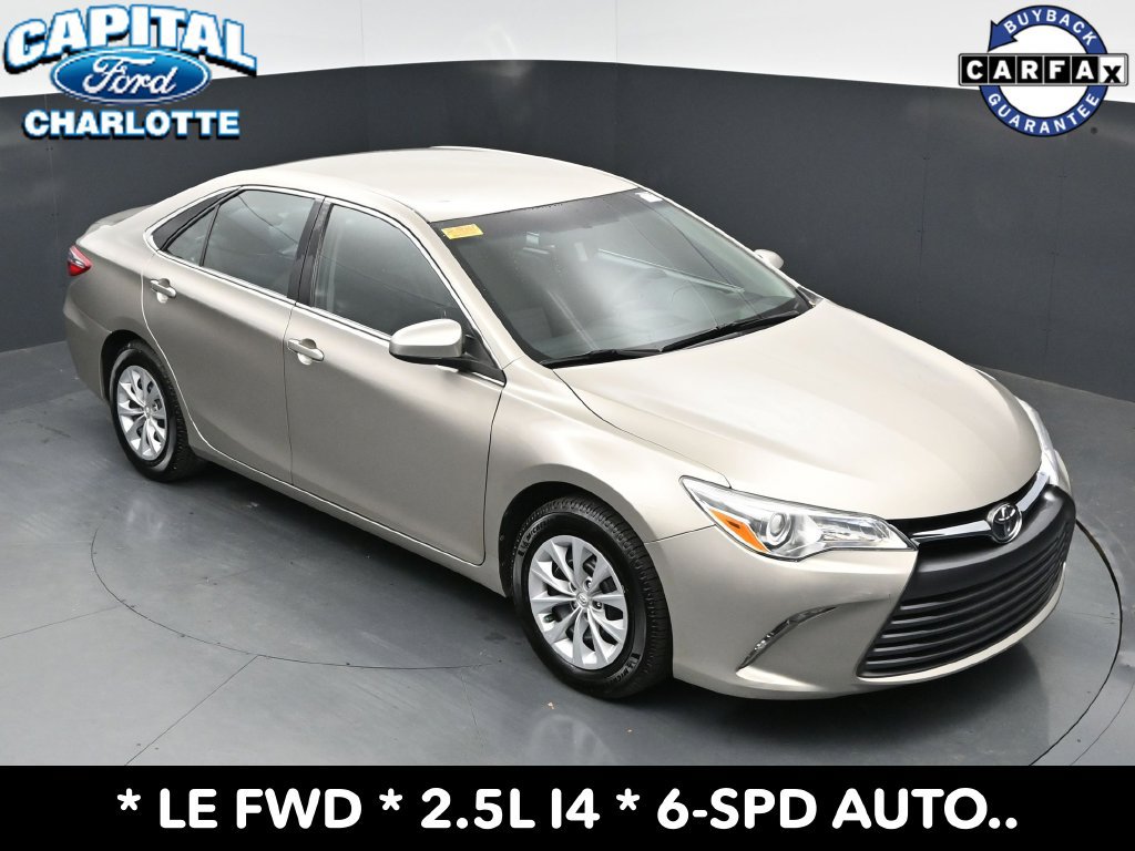 Used 2015 Toyota Camry LE FWD image 27