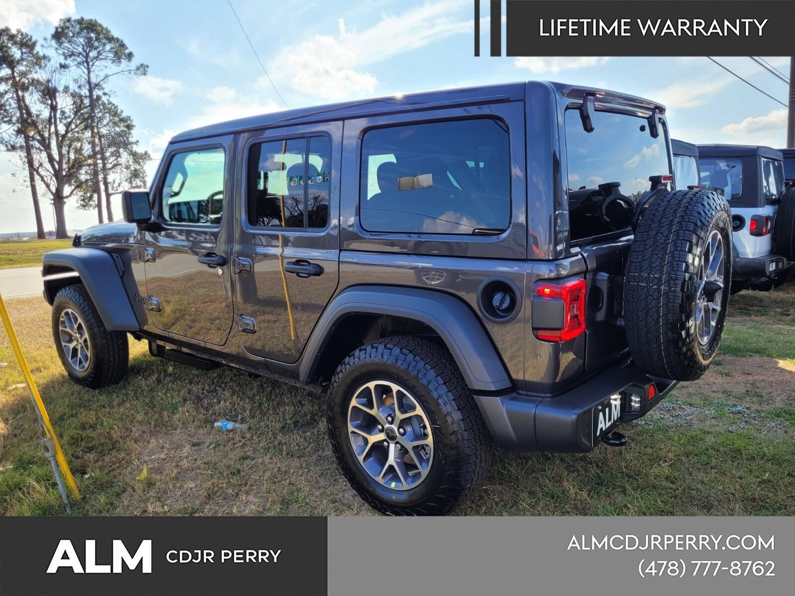 New 2026 Jeep Wrangler Unlimited Sport AWD/4WD image 11