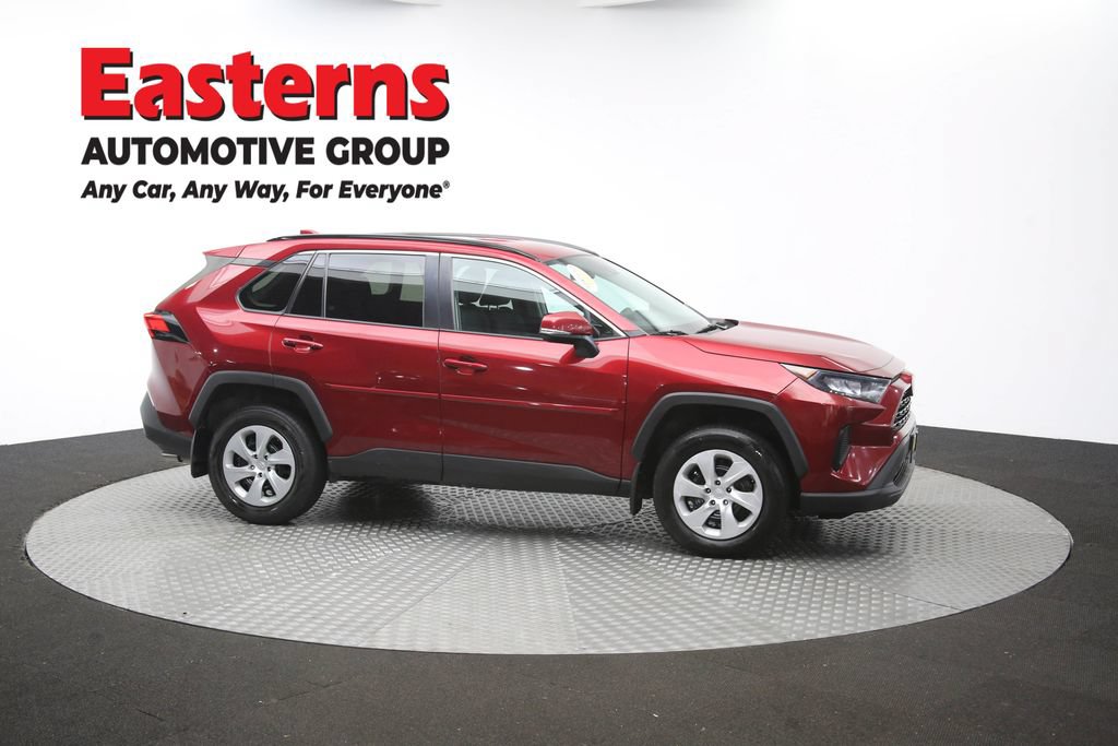 Used 2021 Toyota RAV4 LE AWD/4WD image 48