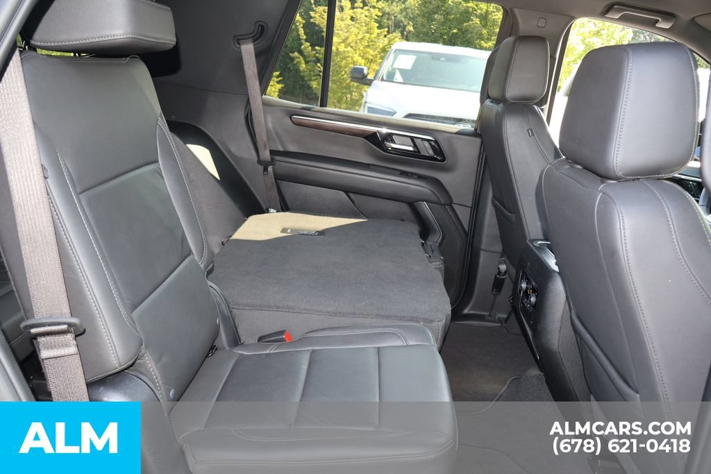 Used 2025 Chevrolet Tahoe LT RWD image 23