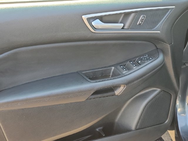 Certified 2023 Ford Edge SEL w/ Convenience Package AWD/4WD image 12