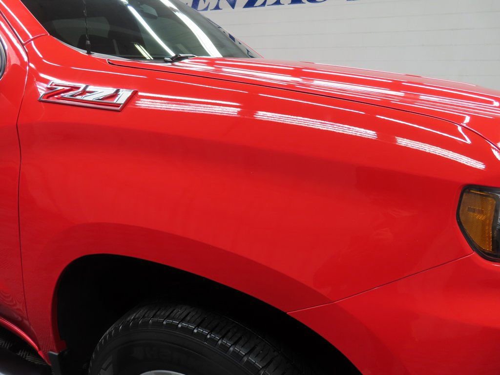 Used 2019 Chevrolet Silverado 1500 RST image 28