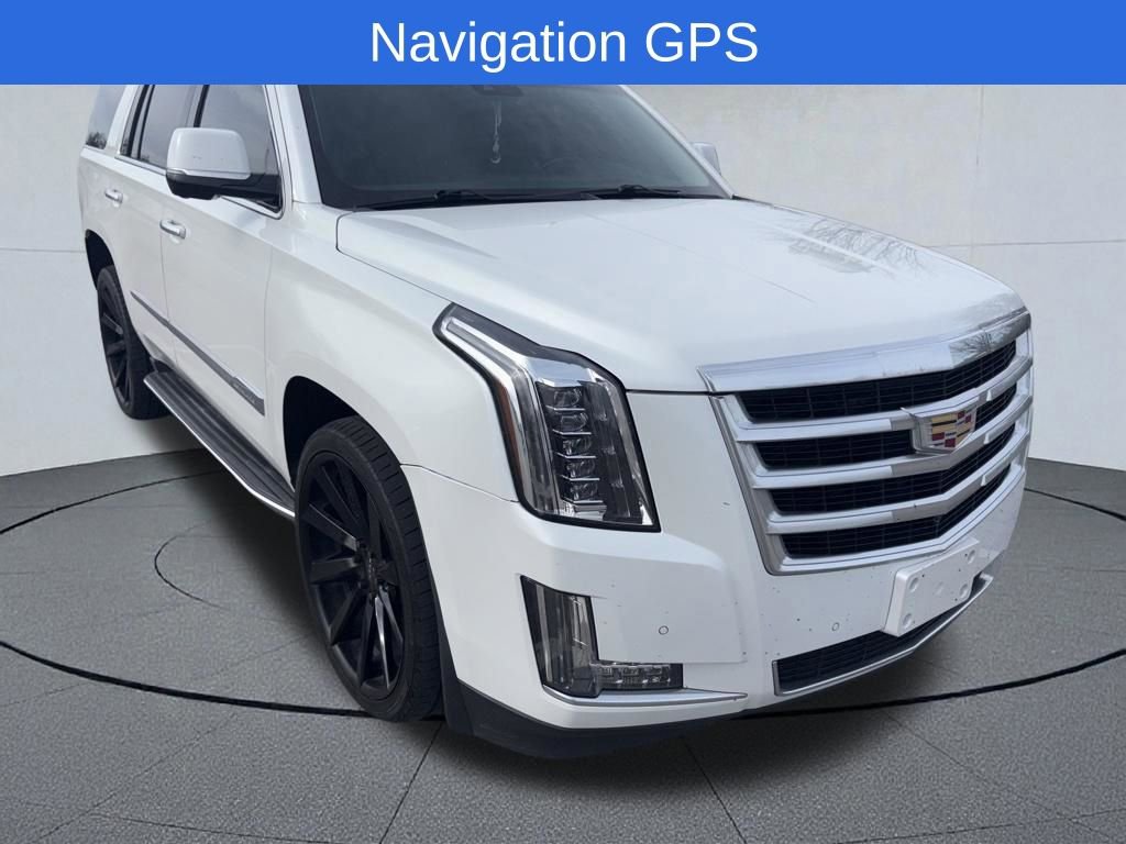 Used 2016 Cadillac Escalade Luxury AWD/4WD image 7