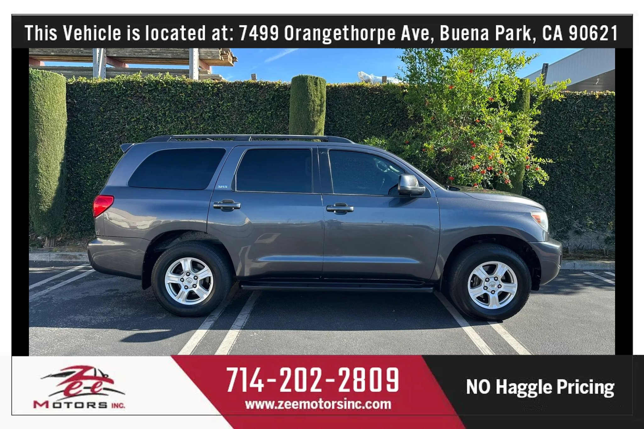 Used 2016 Toyota Sequoia SR5 w/ Premium Package RWD image 4