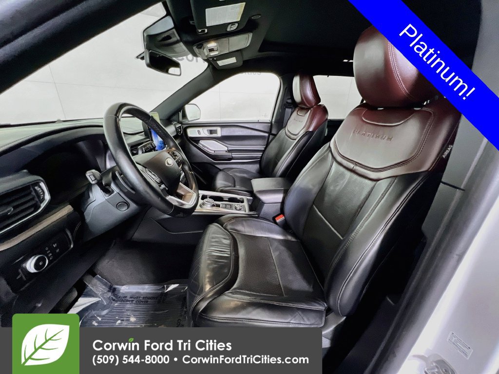 Used 2020 Ford Explorer Platinum w/ Premium Technology Package AWD/4WD image 26