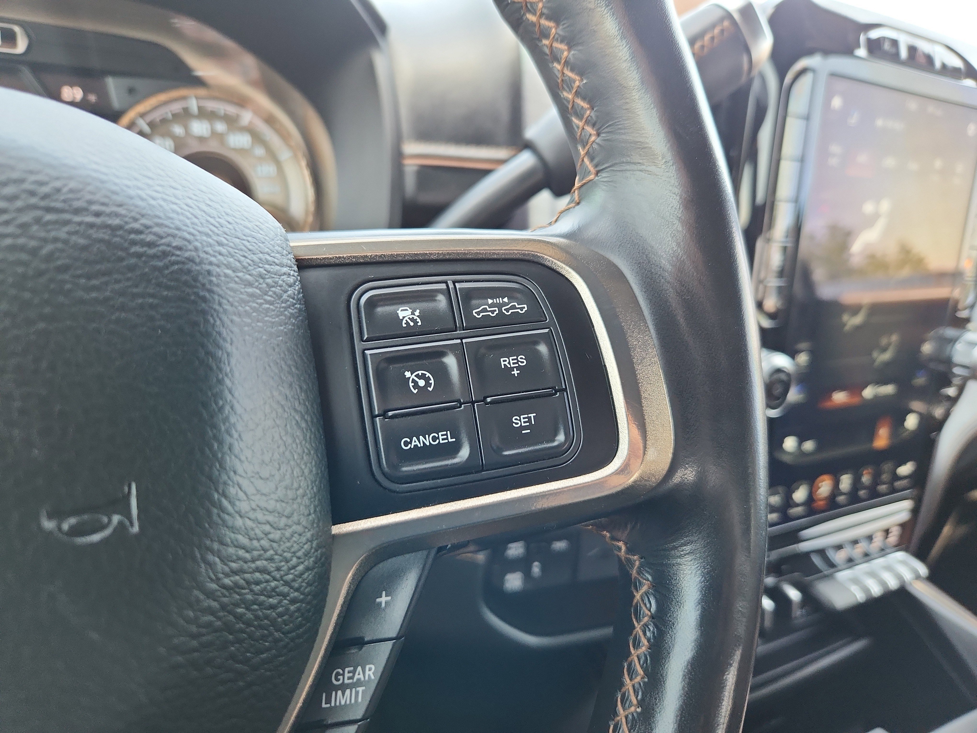 Used 2020 RAM 3500 Limited AWD/4WD image 25