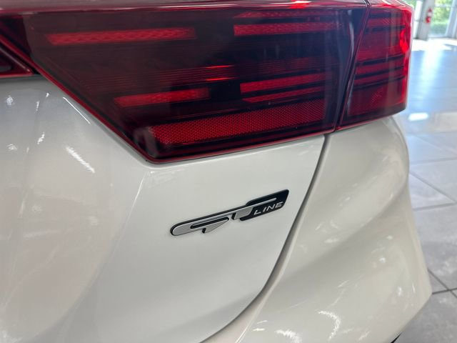 Used 2024 Kia Forte GT-Line w/ GT-Line Premium Package FWD image 9