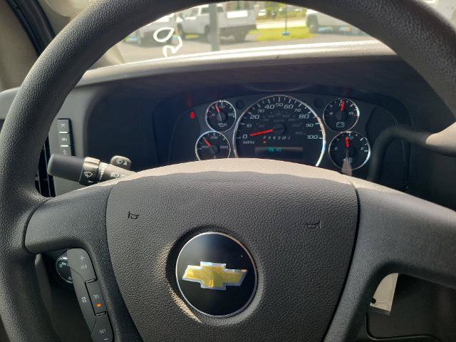 New 2025 Chevrolet Express 2500 Extended w/ Driver Convenience Package RWD image 20