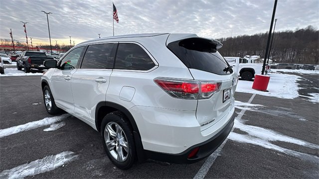 Used 2015 Toyota Highlander Limited image 3