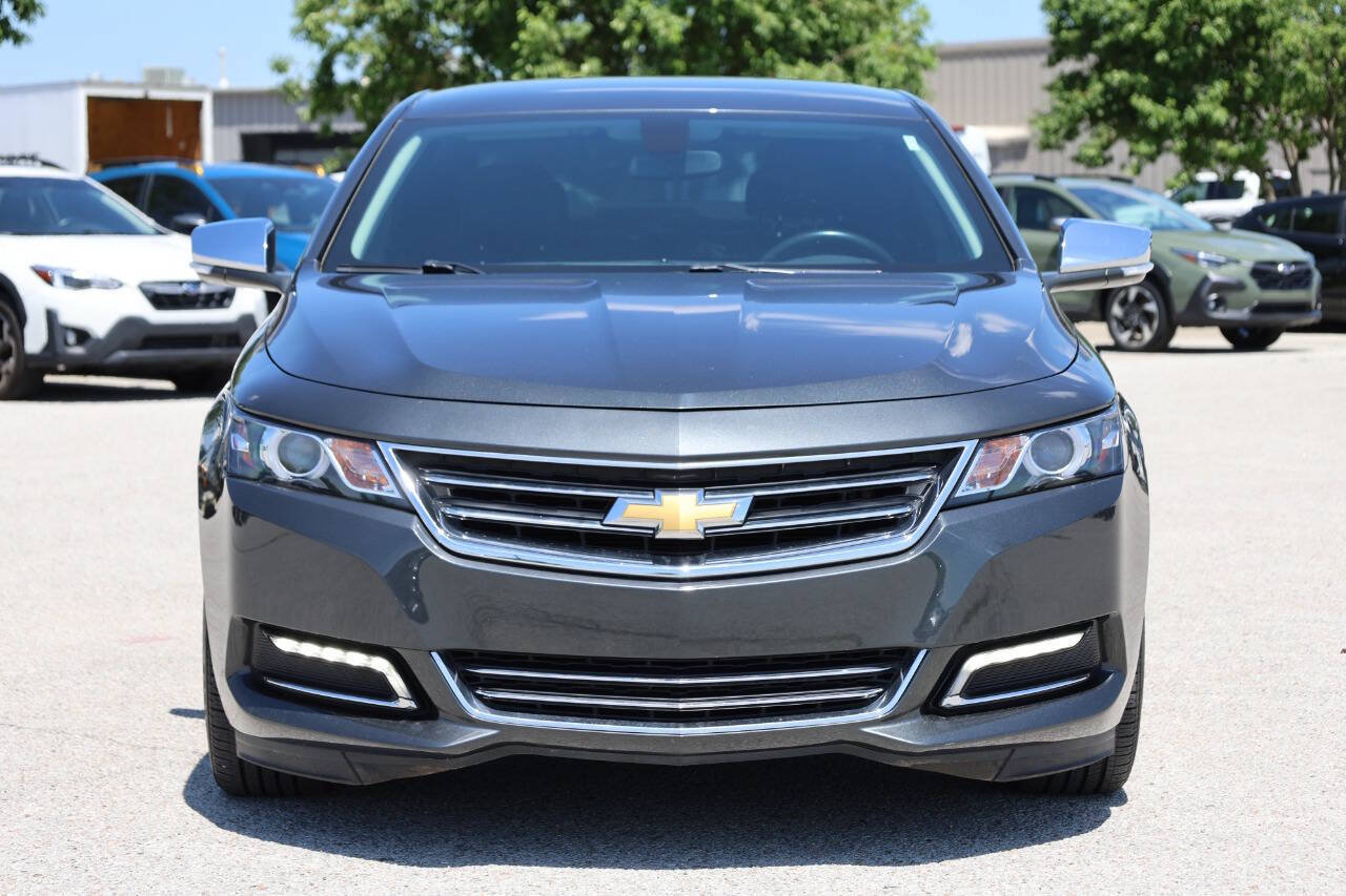 Used 2019 Chevrolet Impala Premier FWD image 2