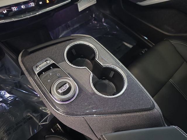 New 2026 Cadillac Optiq Sport 1 w/ LPO, Floor Liner Package AWD/4WD image 25