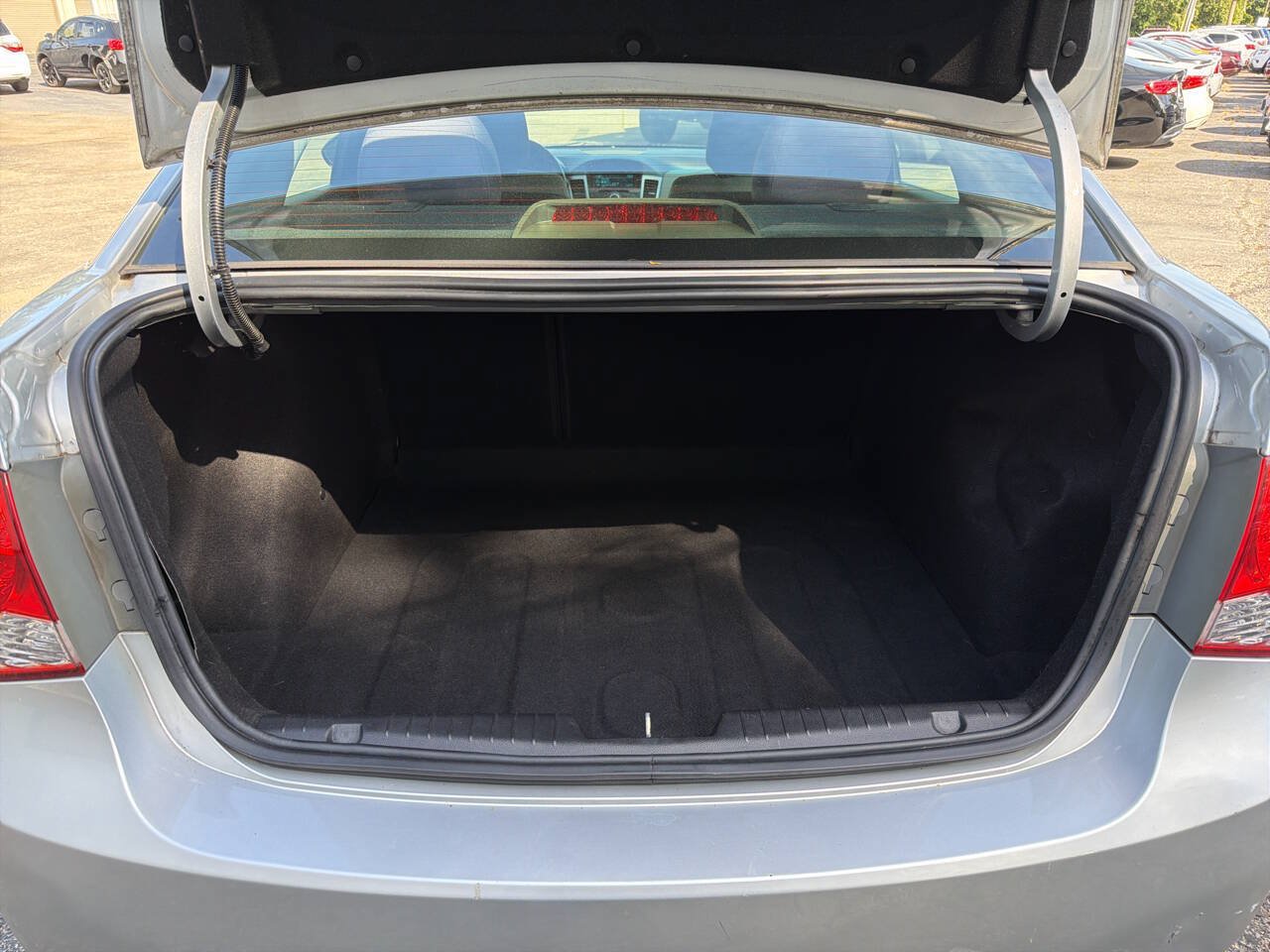 Used 2012 Chevrolet Cruze LS w/ Connectivity Package FWD image 23