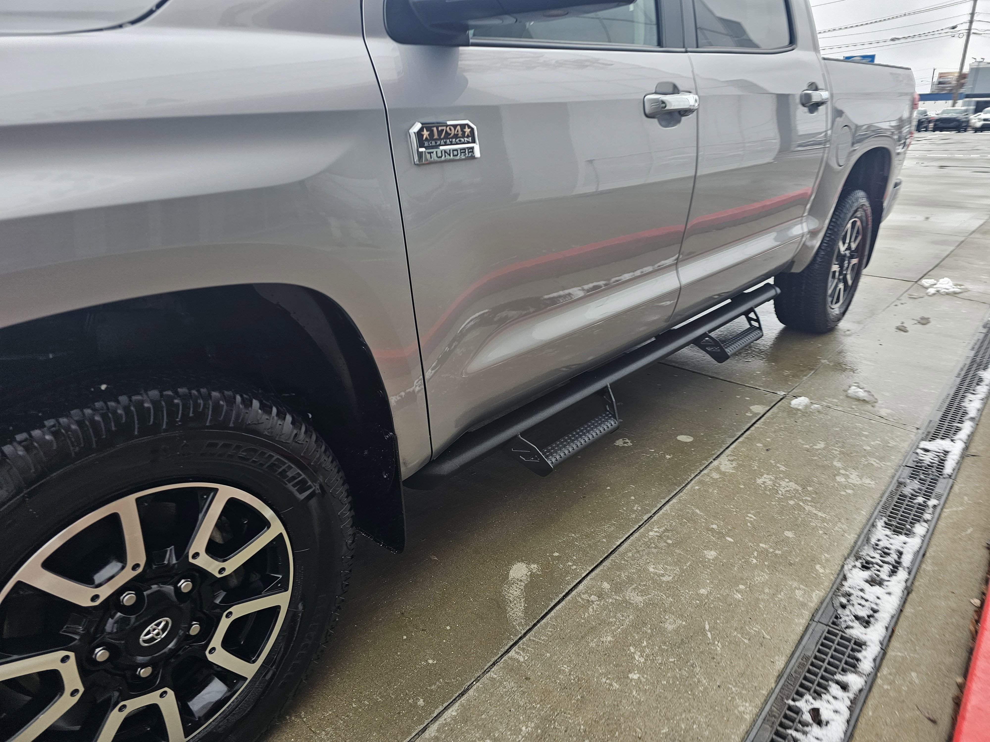 Used 2021 Toyota Tundra 1794 Edition image 10