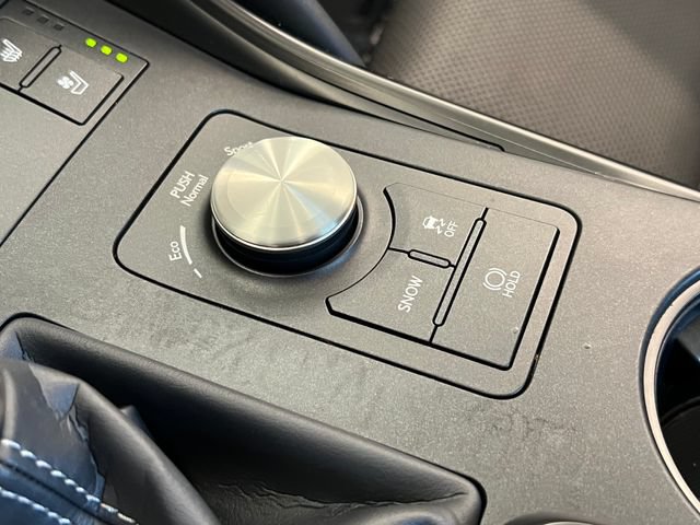 Used 2025 Lexus IS 350 F Sport w/ Navigation Package RWD image 31