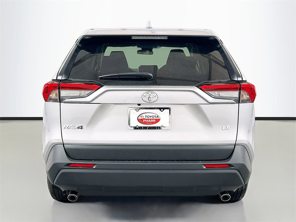 New 2025 Toyota RAV4 LE image 5