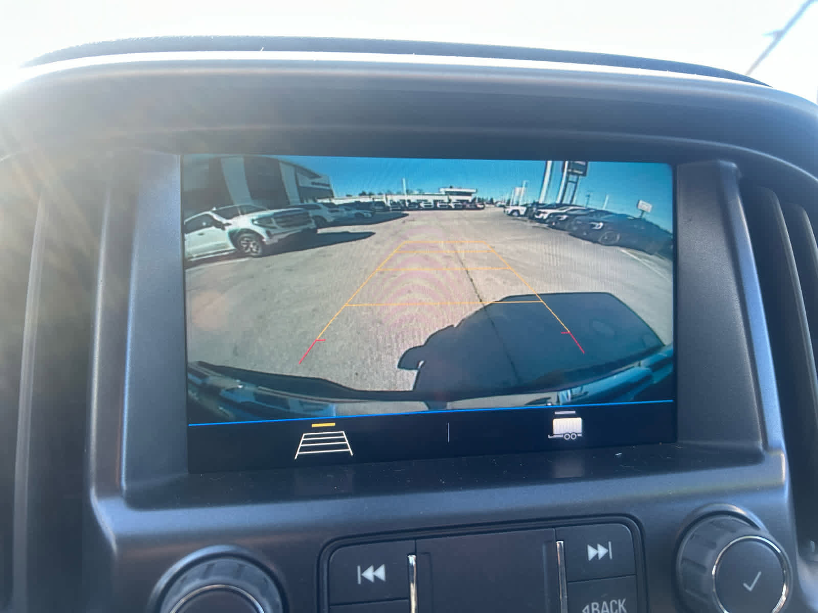 Certified 2022 GMC Canyon Elevation w/ Trailering Package image 19