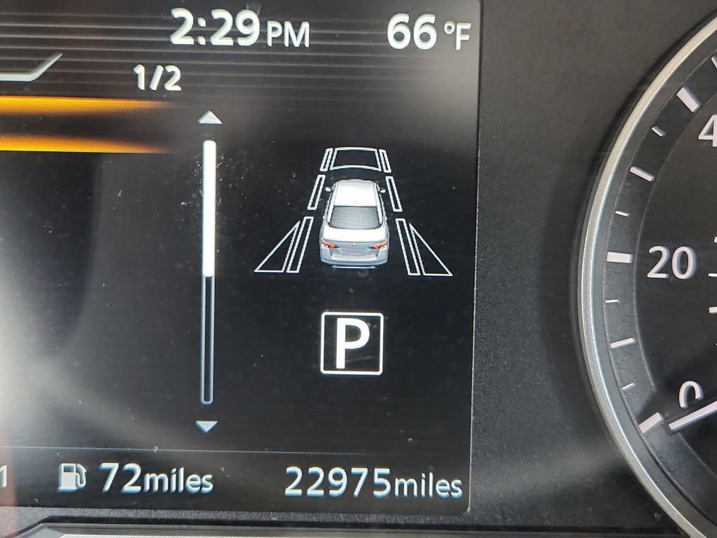 Used 2025 Nissan Versa SV image 26