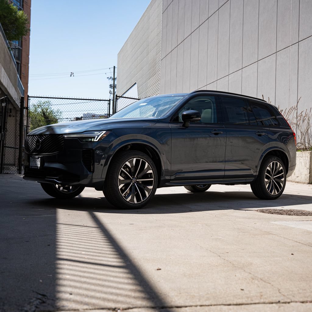 New 2026 Volvo XC90 B6 Ultra w/ Protection Package Premier AWD/4WD image 3