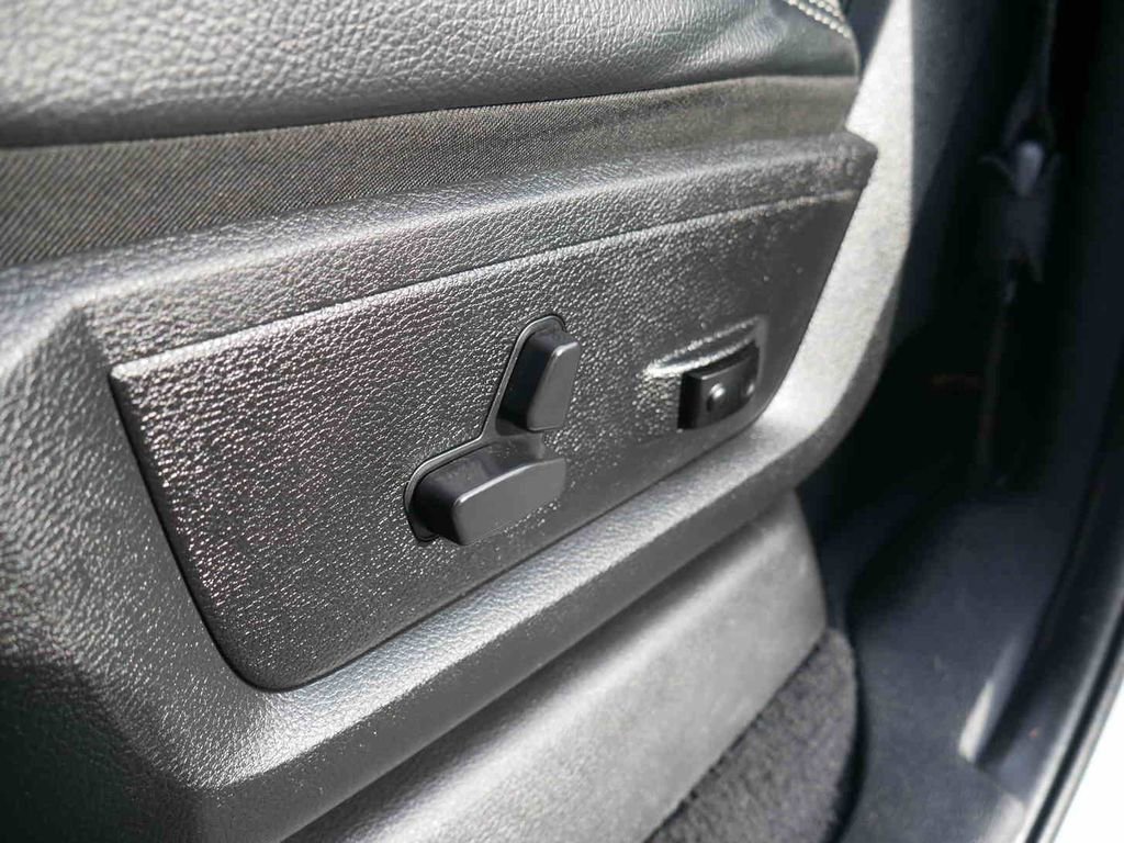 Used 2024 RAM 2500 Laramie image 35