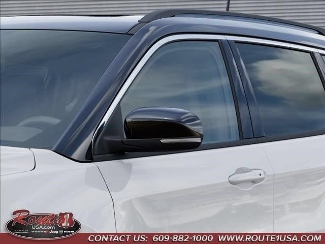 New 2026 Jeep Compass Limited w/ Sun, Sound & Navigation Group AWD/4WD image 13
