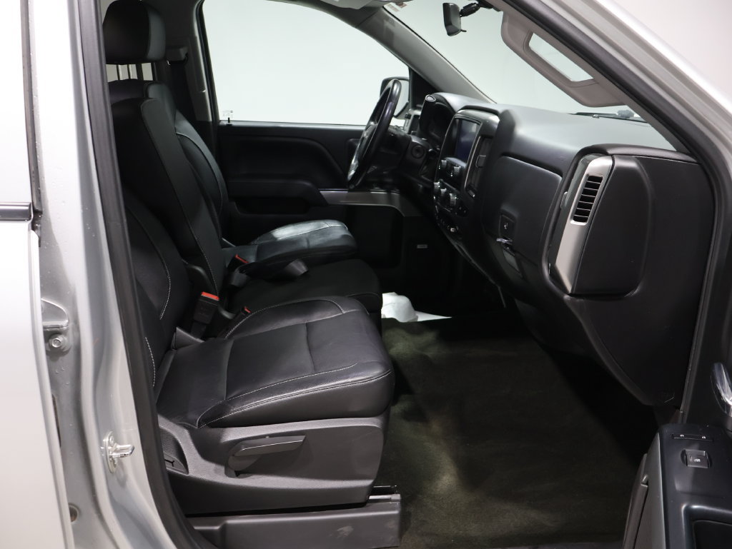 Used 2018 Chevrolet Silverado 1500 LT w/ All Star Edition AWD/4WD image 23