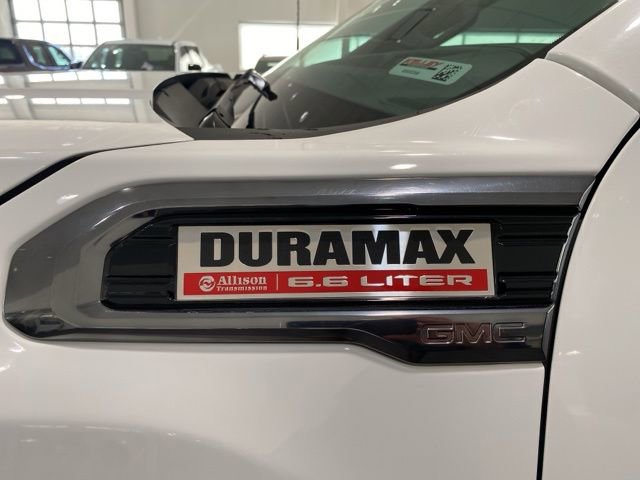 Used 2023 GMC Sierra 2500 AT4 w/ AT4 Premium Plus Package image 9