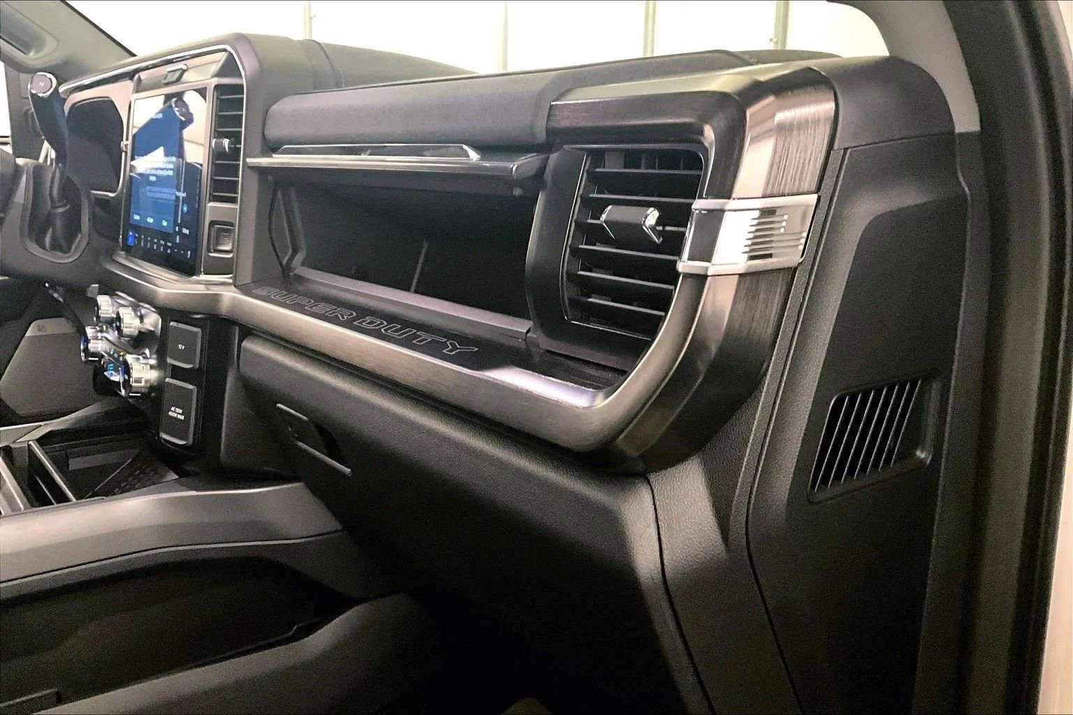 New 2026 Ford F350 Lariat image 15