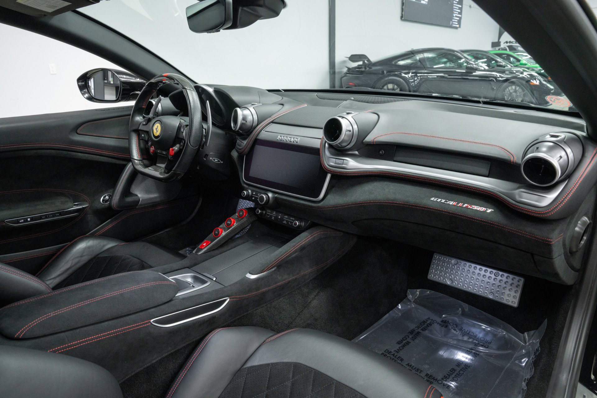Used 2020 Ferrari GTC4Lusso T RWD image 13