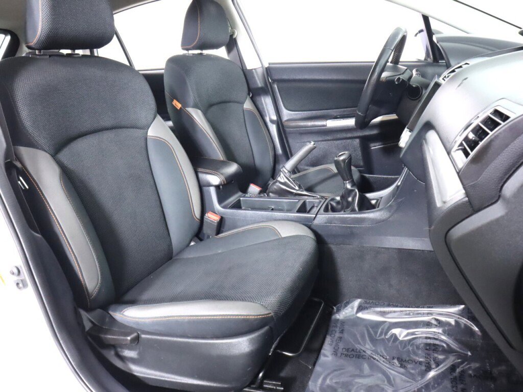 Used 2017 Subaru Crosstrek 2.0i Premium image 28