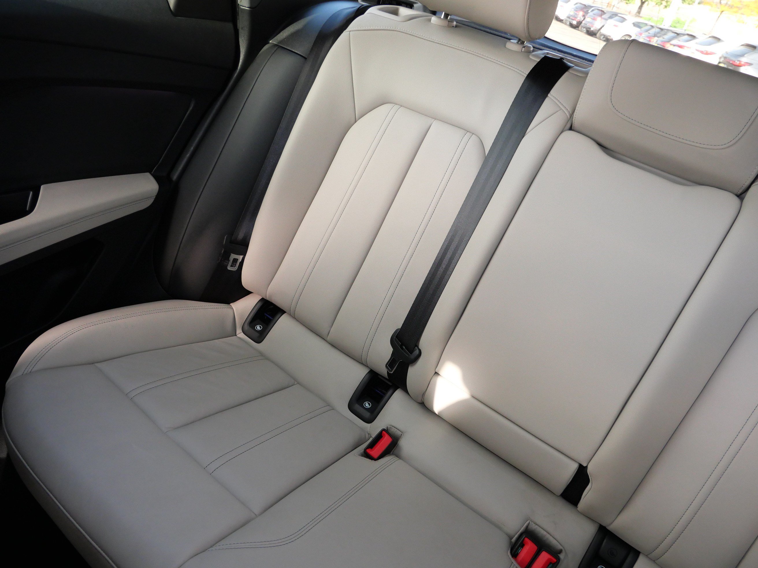 Used 2023 Audi Q4 e-tron Premium Plus w/ Premium Plus AWD/4WD image 12