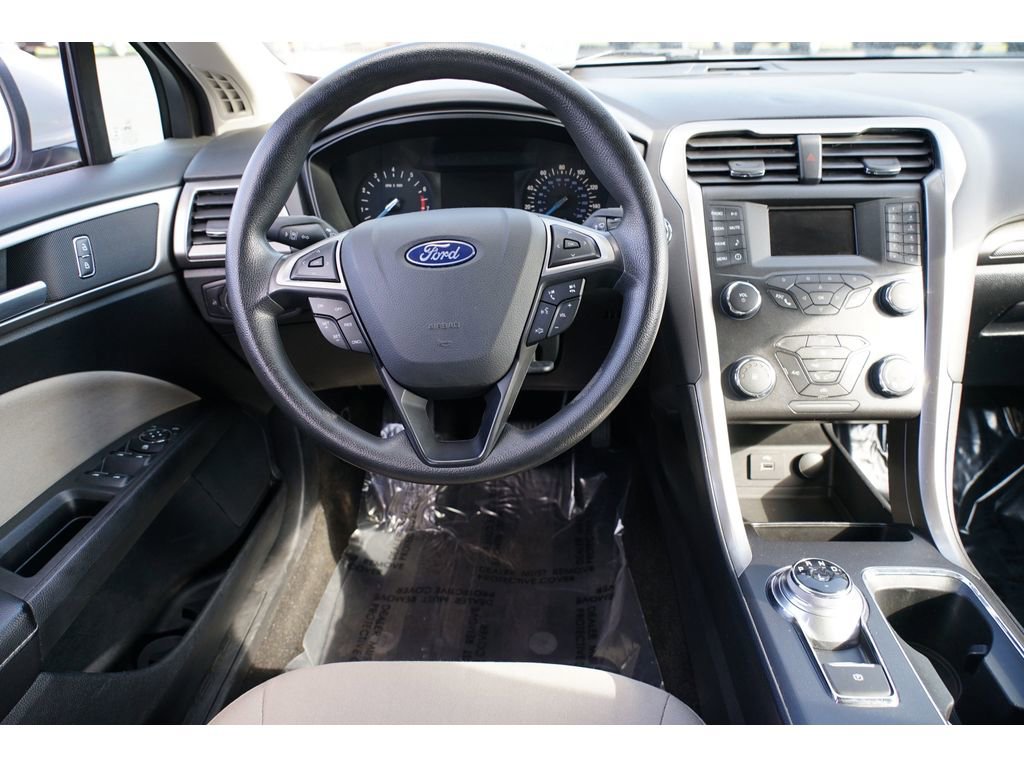 Used 2019 Ford Fusion S image 20
