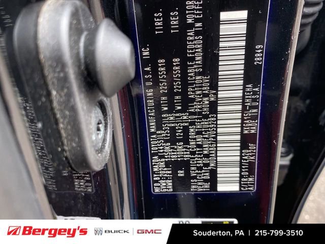 Used 2023 Toyota Corolla Cross XLE w/ Convenience Package image 37