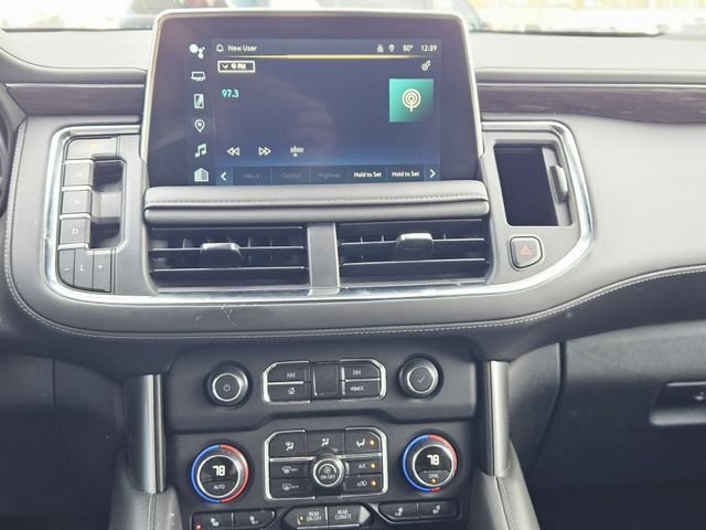 Used 2024 Chevrolet Suburban LT RWD image 22
