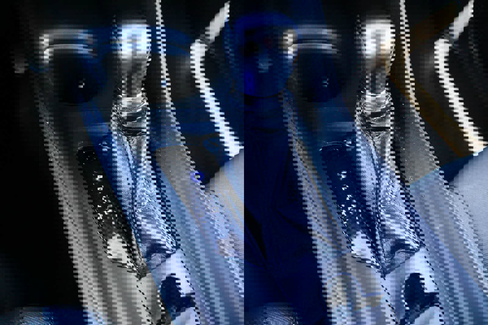 Used 2020 Toyota C-HR LE image 22