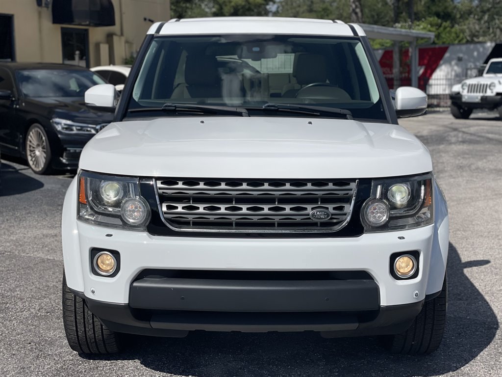 Used 2016 Land Rover LR4 HSE AWD/4WD image 16