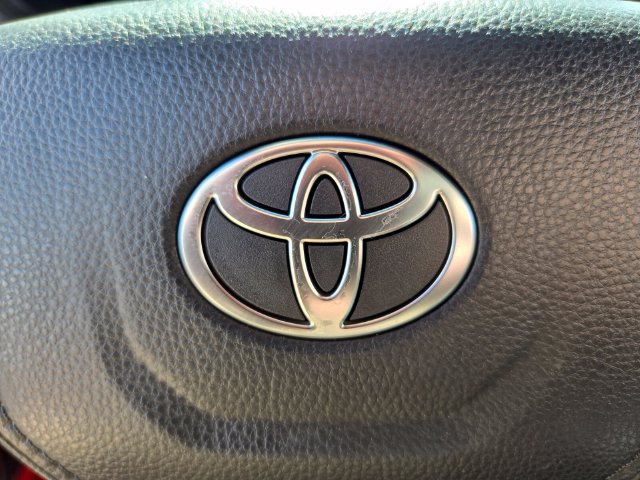 Used 2026 Toyota Tacoma SR5 AWD/4WD image 32