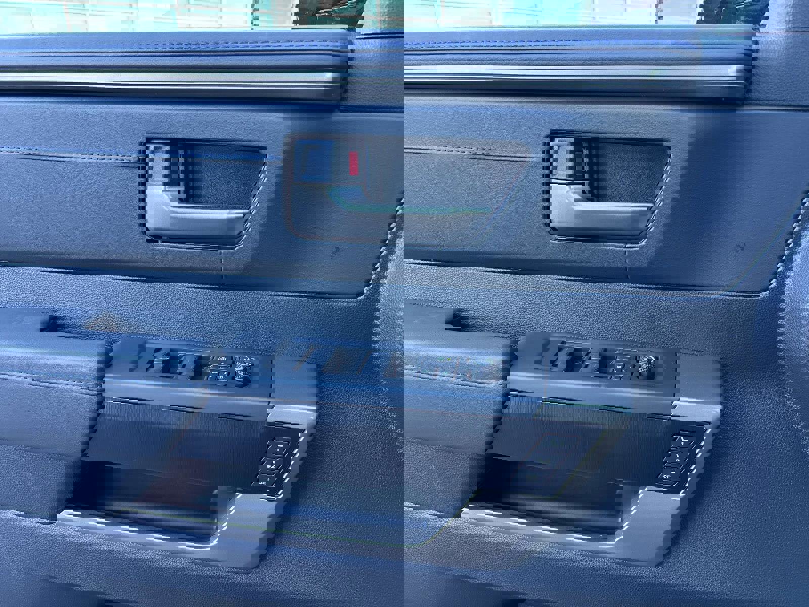 New 2026 Toyota Tundra Platinum image 11